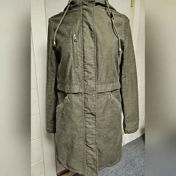 Levi's Anorak Jacket - Picture 1 of 7